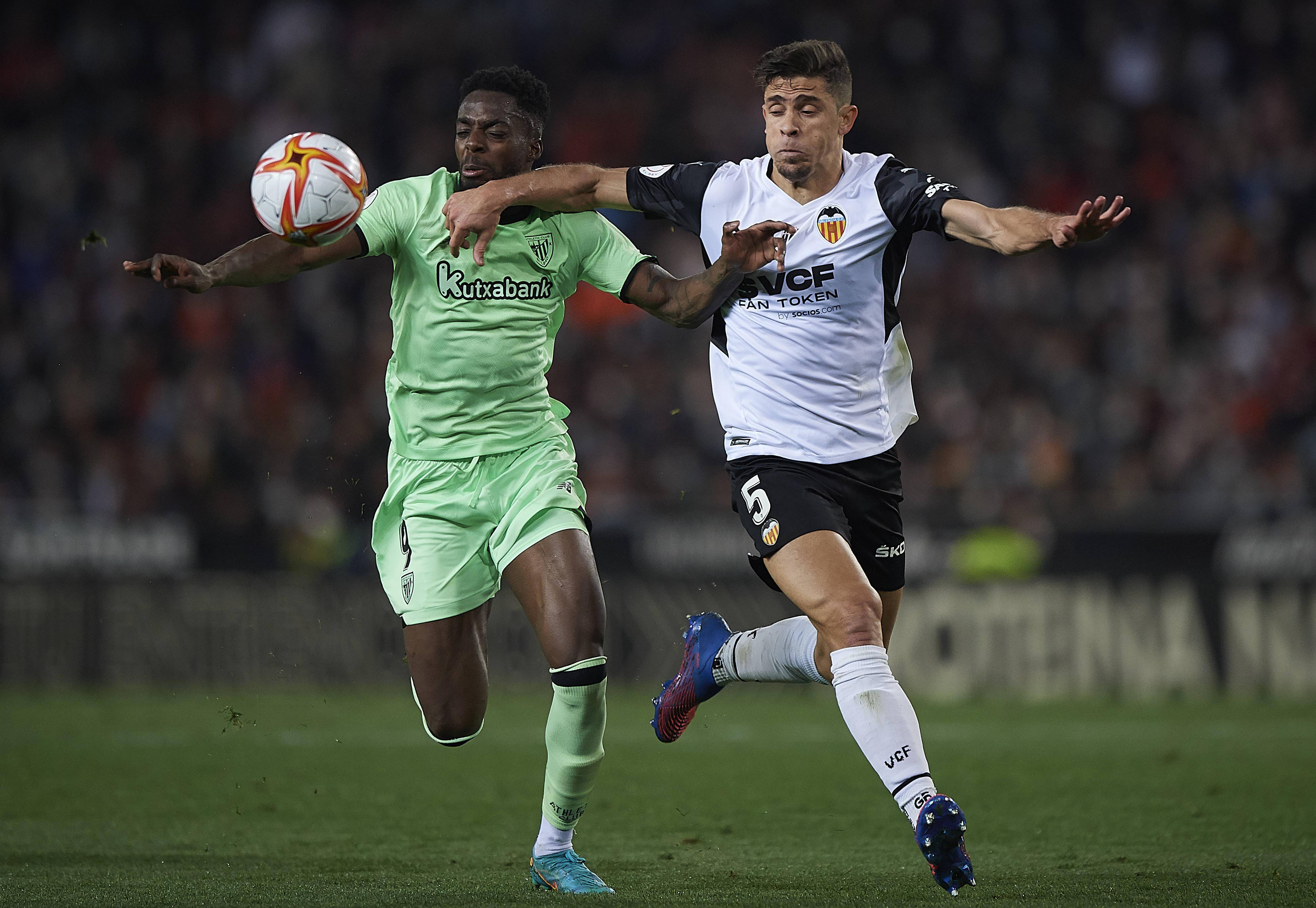 加时末段国际米兰调整名单以备意大利杯，外线爆发环节打磨，媒体盛赞，医务组通报恢复的简单介绍