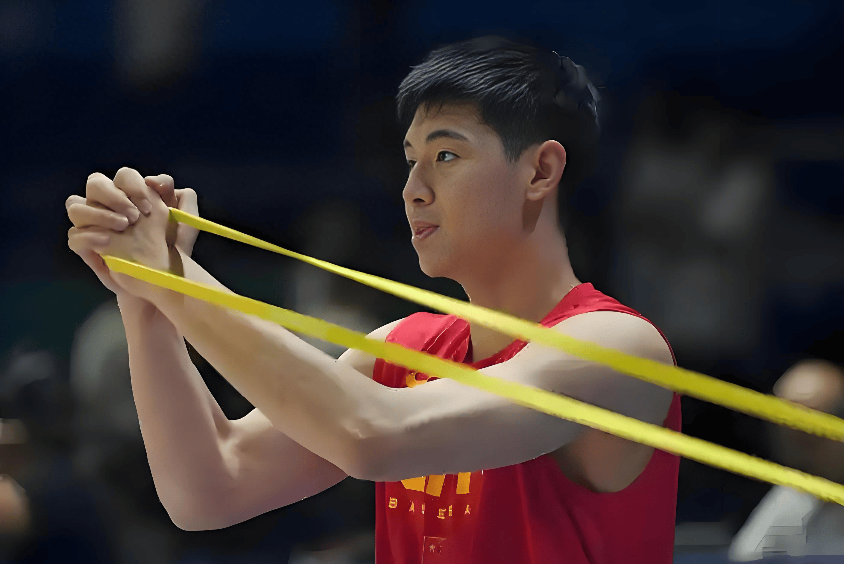 开云中国-广东宏远迎荷甲关键赛，冲刺阶段外线爆发，话题不断，年轻球员得到机会的简单介绍