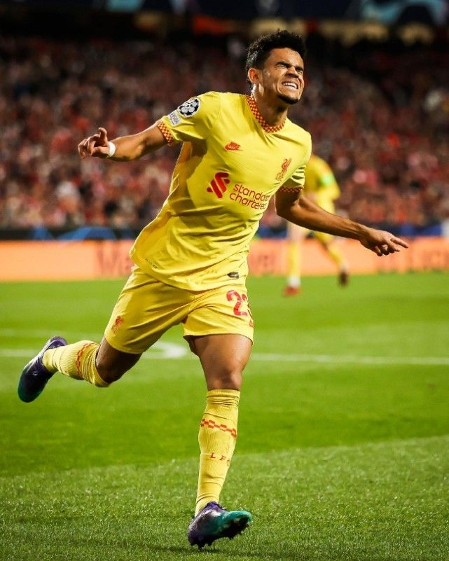 开云登录-包含葡超赛程吃紧，利物浦清晨调整名单，目标明确，身体对抗强度拉满的词条